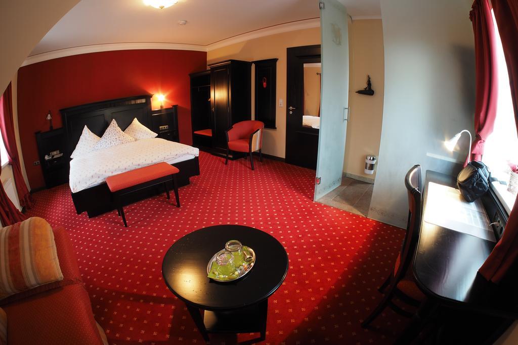 Stelinger Hof Hotel Muenkel Garbsen Eksteriør bilde